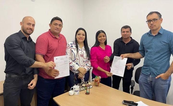 VEREADORES ESTIVERAM NO DNIT PARA TRATAR DE ALGUMAS DEMANDAS DO MUNICÍPIO.