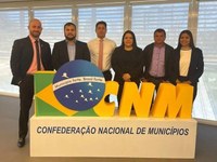 VEREADORES FINALIZANDO A AGENDA NA CONFEDERAÇÃO NACIONAL DE MUNICÍPIO (CNM)