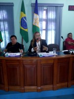 Vereadora Francisca Questiona Qualidade da Educação